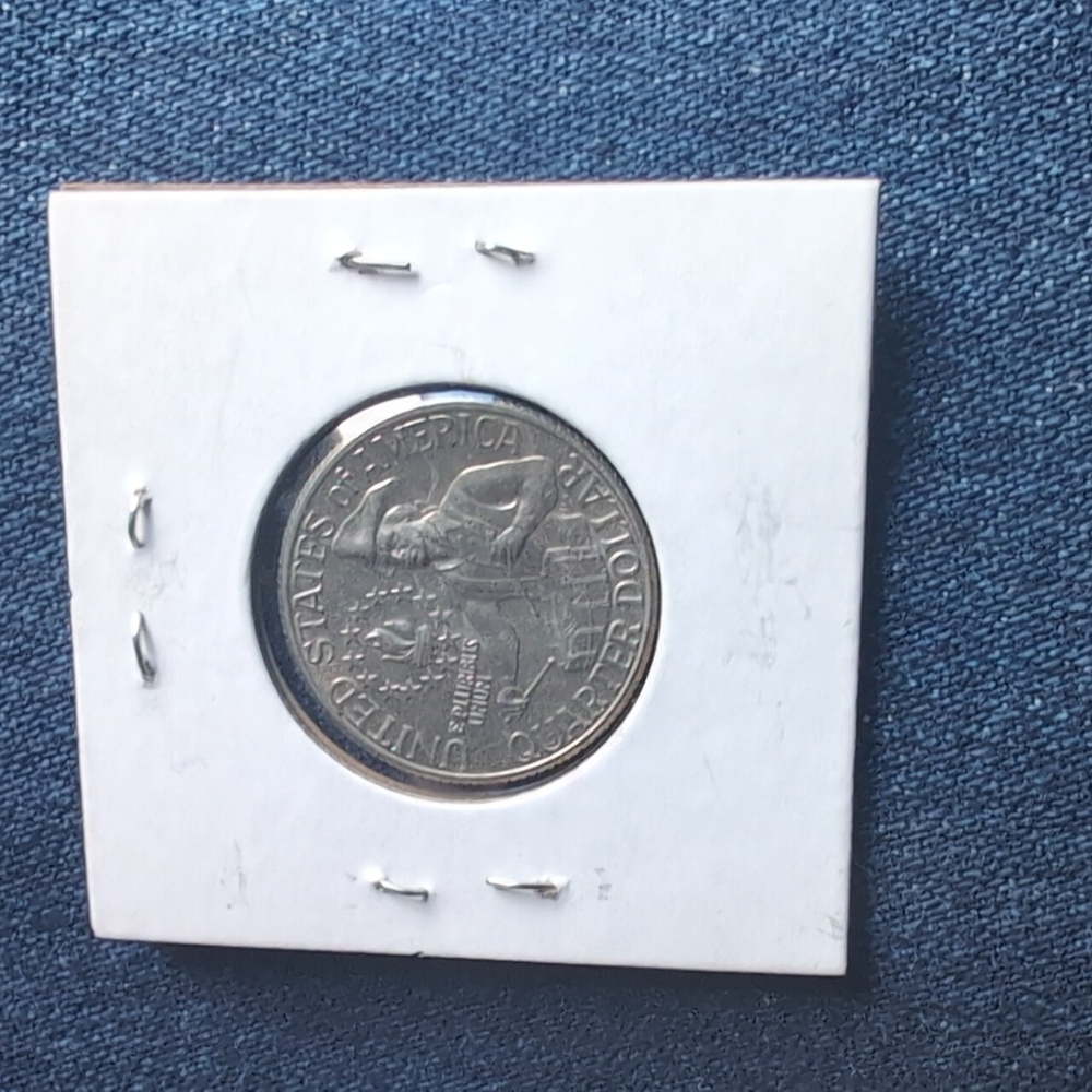 1776-1976 P Bicentennial Quarter - Picture 3 of 3